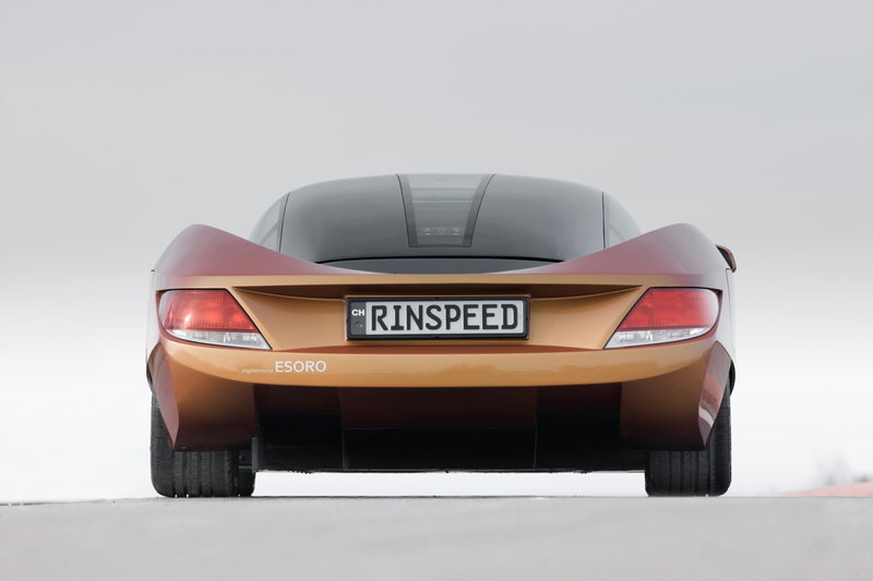 Illustration for article titled Rinspeed iChange Concept: Mighty Morphing Electric Changer